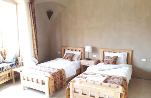 Luxor Hotel | Embrace Hotel Mashrabiya Window Seat Double Room