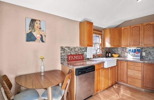 West Side House | Embrace style-comfort @JazzyHome 03