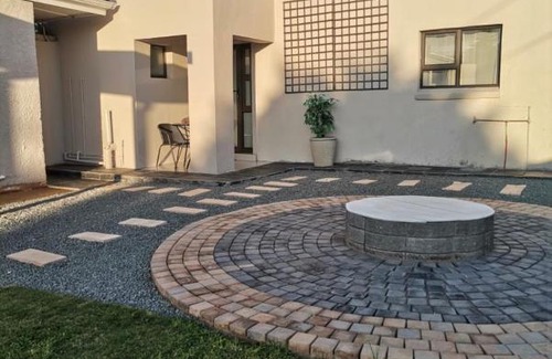 Komani House | Emerald Boutique Guesthouse