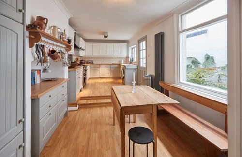 Saltburn-by-the-Sea House | Emerald Residence in Saltburn-by-the-Sea