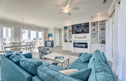 Emerald Isle Apartment | Emerald Isle Condo Less Than Half-Mi to Beach!