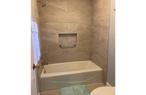 The Point House | Emerald Isle Point Channel Dr 0.3 to beach access