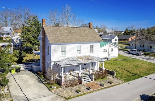 Swansboro House | Emerald Isle - Swansboro - Friendly City by the Sea
