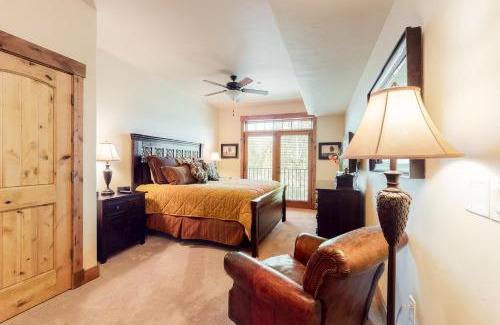 Steamboat Springs Apartment | Emerald Lodge 5202