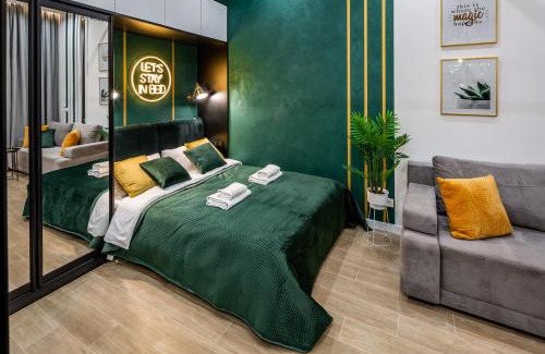 Lviv City Center Apartment | Emerald Lux Apartment. LiveInLviv