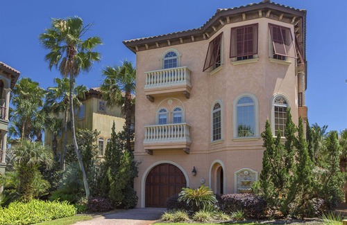 St. Tropez House | Emerald Palazzo - East Destin, Community Pool, Hot Tub, Steps to the Beach!