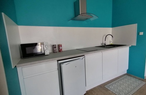 Hyeres City Centre Apartment | Emilia Residence in Hyères