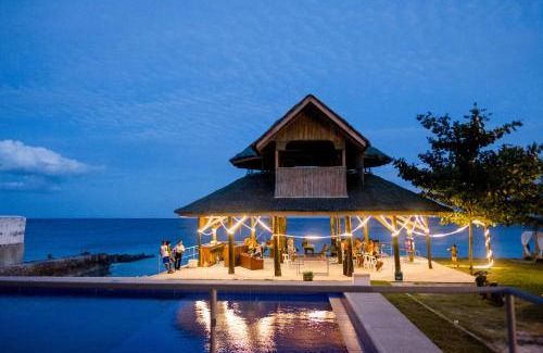 Oslob House | Emiliana Beach Resort