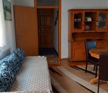 Bosnia Apartment | Emina