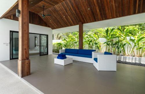 Maret Villa | Emma Villa Samui