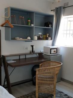 Bloemfontein Bed & Breakfast | Emmaus Single Room
