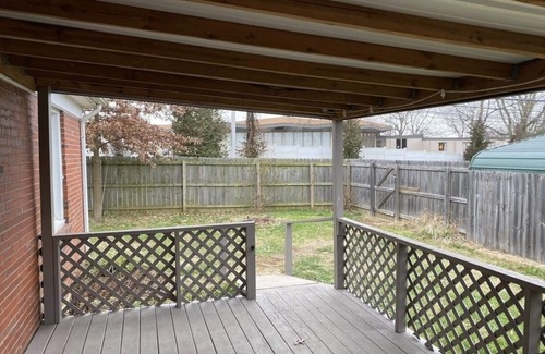 Lexington House | 'Emmett' - 2 Bedrooms Just Off I-75!
