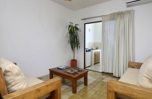 Amapas Hotel | Emperador Vallarta Beachfront Hotel and Suites