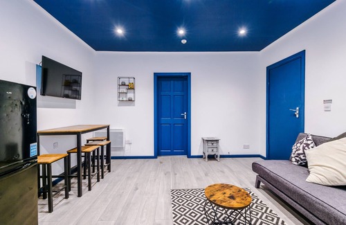 Fleetwood Apartment | Empire Fleetwood Apartments - Windsor Terrace
