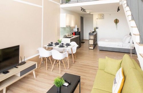 Petaling Jaya Apartment | Emporis Service By Sleepy Bear