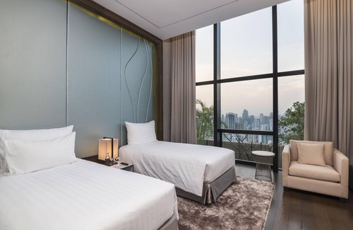 Bangkok Central Business District Hotel | Emporium Suites by Chatrium