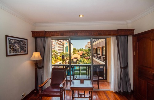 Siem Reap Hotel | Empress Angkor Resort & Spa