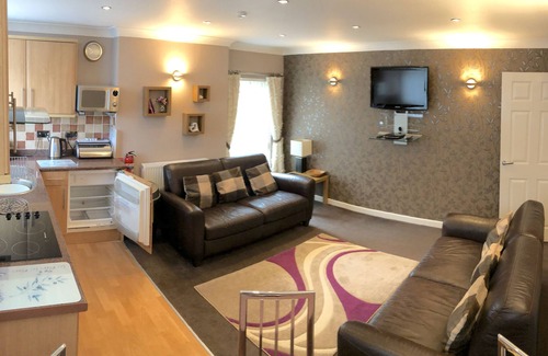 North Shore Apartment | Empress Select Holiday Flats