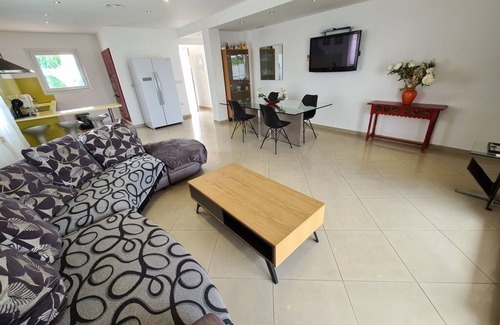 Castello d'Empuries Villa | Empuriabrava: Villa "Alberes 221" - 6/8 persons