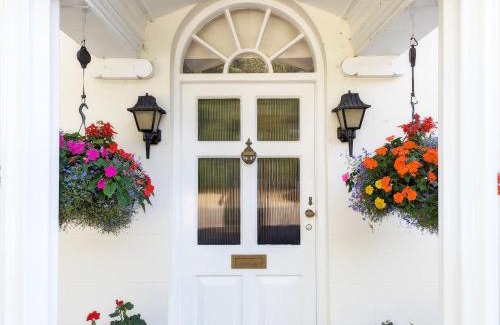 Emsworth House | Emsdale House