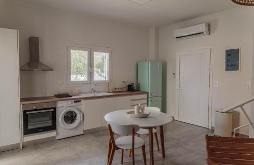 Merichas Apartment | Emvatis Luxury Apartments E3