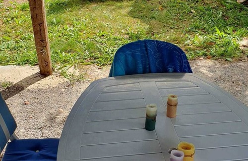 Lucy-sur-Cure House | EN FAMILLE OU ENTRE AMIS ENTRE LYON ET PARIS SUR A6 - Pets welcome