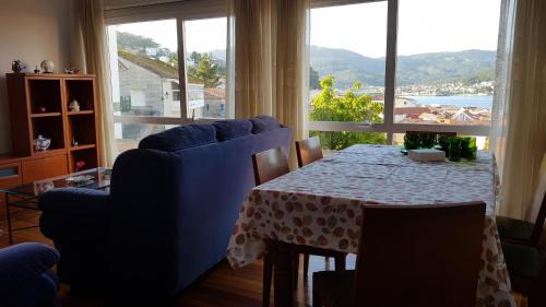 Muros Apartment | En Muros, céntrico, amplio, luminoso, vistas al mar
