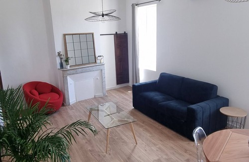 Pelissanne Apartment | En Plein Coeur de Pélissanne - 55 m2 Rénovés