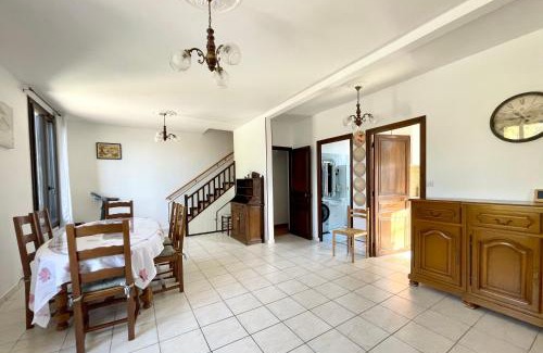 Couilly-Pont-aux-Dames House | En route pour disney et shopping a la vallée village
