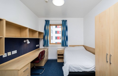 Gillingham Apartment | En Suite Rooms, GILLINGHAM