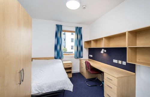 Gillingham Apartment | En Suite Rooms, GILLINGHAM