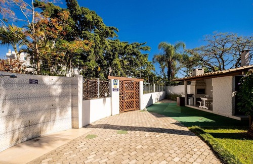 Ponta das Canas Apartment | Encantador Apto Beira-mar Floripa Rpb037