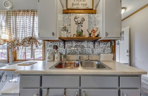 Ruidoso Cottage | 'enchanted Antler' Ruidoso Cabin: 3 Mi to Skiing
