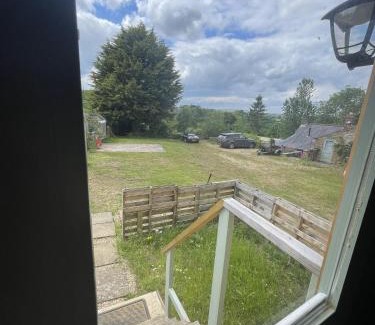 Sibford Gower House | Enchanted Cabin Retreat in Sibford Gower