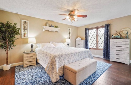 McArthur House | Enchanted Estate · Unforgettable Retreat! Amazing Pool Magical Energy