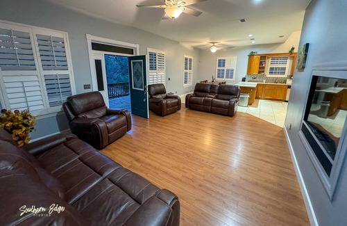 Mayo House | Enchanted Forest Dream Stay- Suwannee River Valley