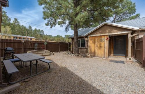 Ruidoso Ski Chalet | Enchanted Hideaway Cabins and Cottages