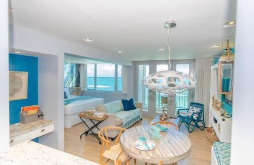 Isla Verde House | Enchanted Honeymoon Isla Verde Beachfront