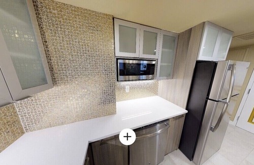 Las Vegas Villa | Enchanting 2-bedroom spacious villa -walkin bath, Kingbed memorable in Las Vegas