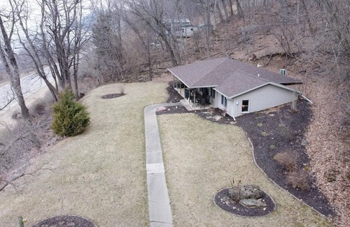 Genoa House | Enchanting 3-bedroom house with WiFi in Genoa