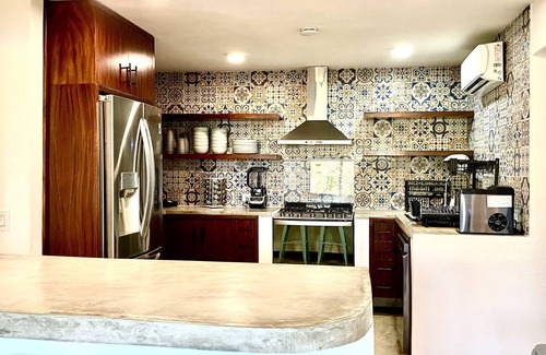 Mismaloya Villa | Enchanting 5 bedroom Hillside Jungle Villa & Pool Walking Distance to the Beach