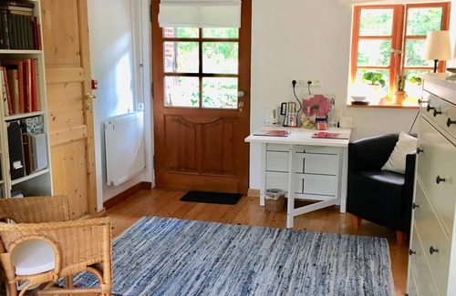 Hittbergen Apartment | Enchanting domicile under thatch on the Elbe Cycle Path