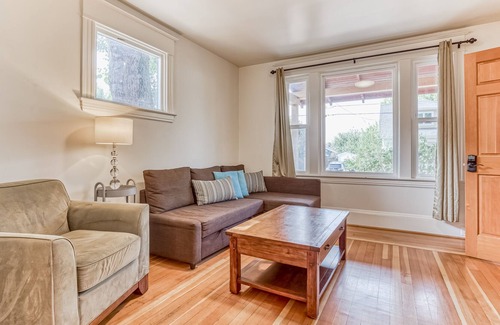 Alberta Arts District House | Enchanting home with full kitchen, AC, & washer/dryer