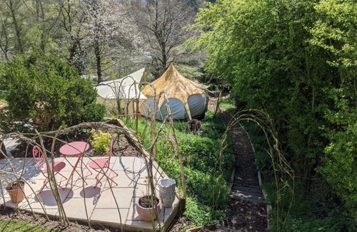 Inchbrook Cabin | Enchanting Lotus Belle Tent. Sauna & PRIVATE Hot Tub. Heart of the Cotswolds