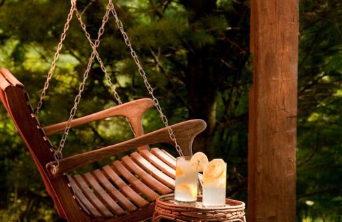 Sturgeon Bay Cabin | "Enchanting Romantic Getaway: A Perfect Escape for Couples"