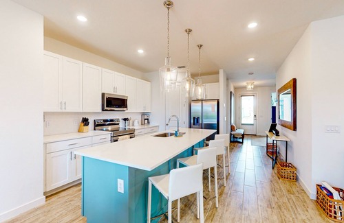 West Haven House | Enchanting & sun-soaked getaway with tennis court, generous patio, AC, & W/D