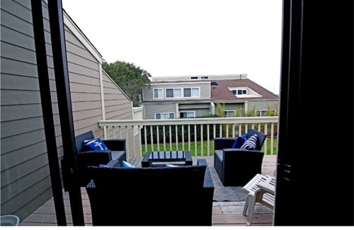Leucadia House | Encinitas townhome- Private Beach Access