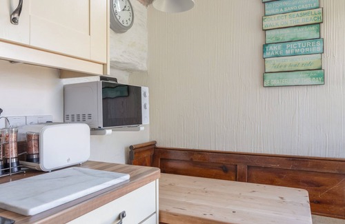 Malborough Cottage | End Cottage