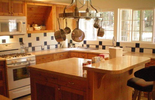 Mariposa House | 'End of the Road Retreat'
