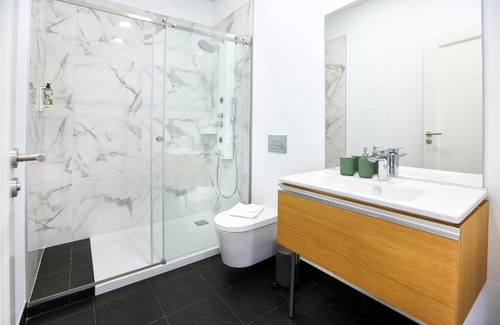 Se Apartment | Endless Summer Apartment